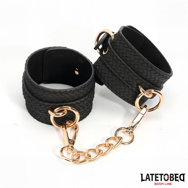 Esposas con Cadena Dorada